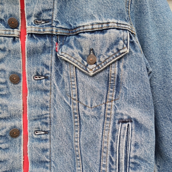 Vintage 80s Blanket Lined Levi's Denim Trucker Jacket - Picture 4 of 11